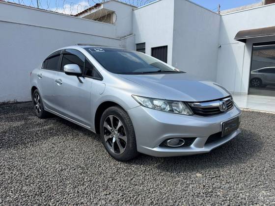 HONDA CIVIC 1.8 EXS 16V FLEX 4P AUTOMÁTICO